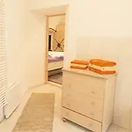 Pensjonat Zemianska Kuria Vachtar 3*