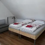 Zemianska Kuria Vachtar 3* Kralova Lehota