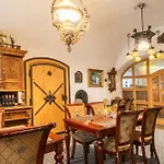 Zemianska Kuria Vachtar 3*