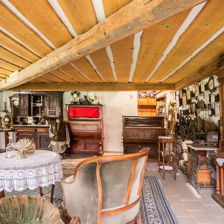 Zemianska Kuria Vachtar 3*