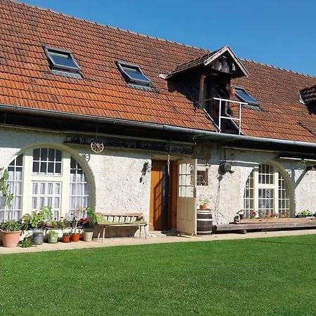 Zemianska Kuria Vachtar Gæstehus