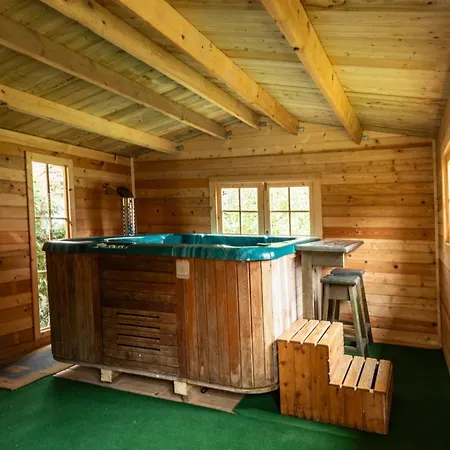 Zemianska Kuria Vachtar Gæstehus