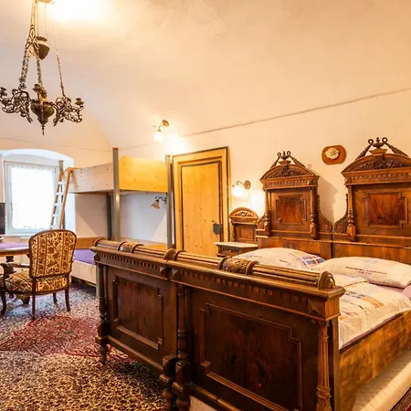 Penzión pre hostí Zemianska Kuria Vachtar Kralova Lehota