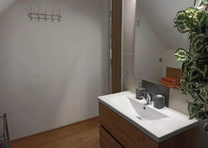 Zemianska Kuria Vachtar 3* Kralova Lehota