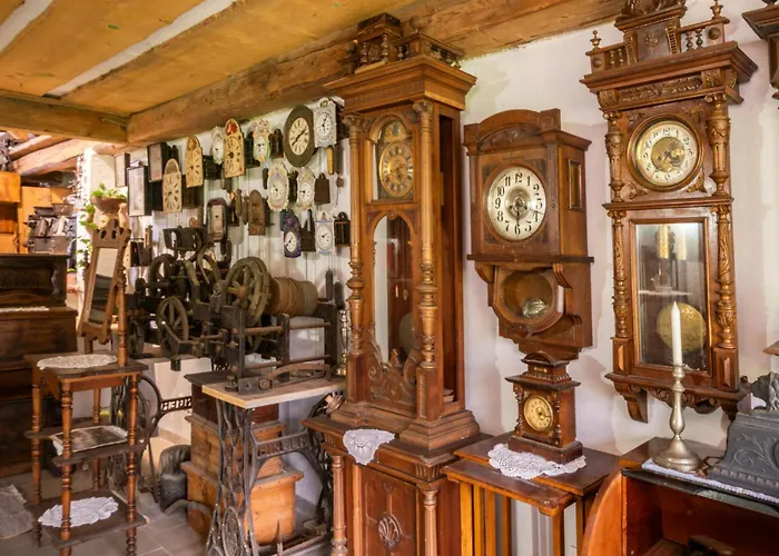 Konukevi Zemianska Kuria Vachtar