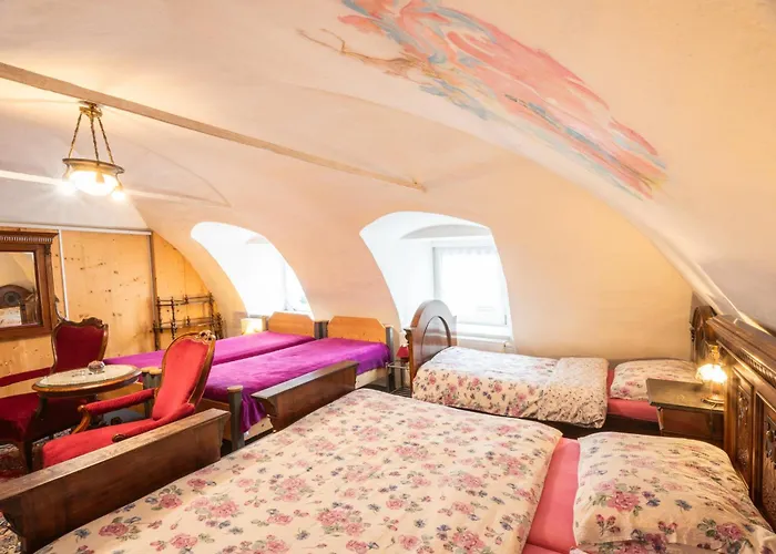 Zemianska Kuria Vachtar 3* Kralova Lehota